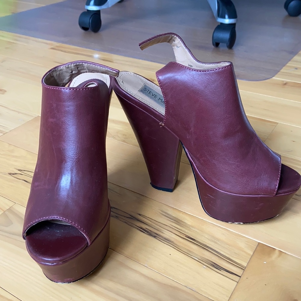 Steve Madden Platform Wedge